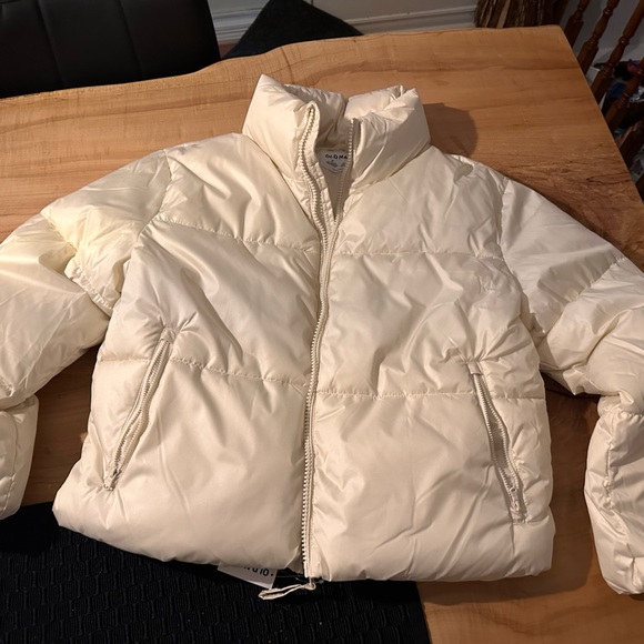 Brand new old navy puffer jacket - Picture 2 of 5